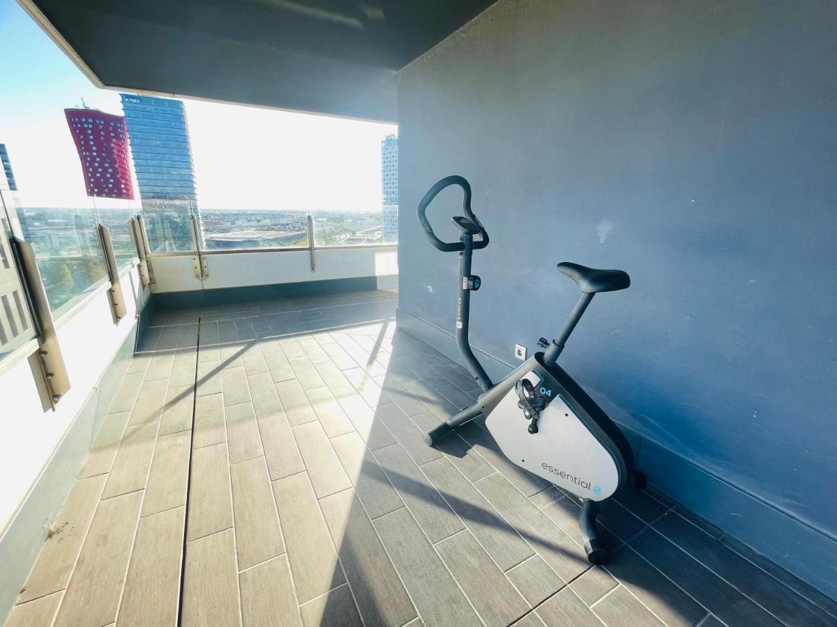 Fira De Barcelona City View Apartment With Garage Parking L'Hospitalet de Llobregat Eksteriør billede