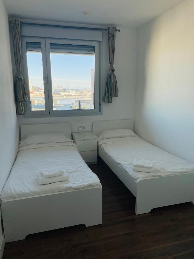 Fira De Barcelona City View Apartment With Garage Parking L'Hospitalet de Llobregat Eksteriør billede