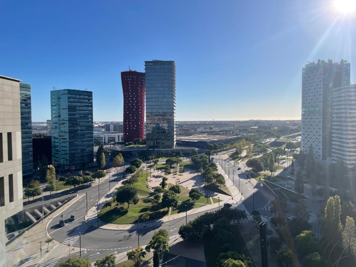 Fira De Barcelona City View Apartment With Garage Parking L'Hospitalet de Llobregat Eksteriør billede